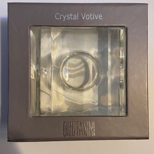 Crystal votive candle holder. Oleg Cassini. EUC. Original box.